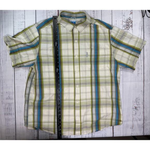 Columbia Mens XXL Seersucker Shirt Short Sleeves Button Front Cream Blue Plaid - Picture 6 of 6